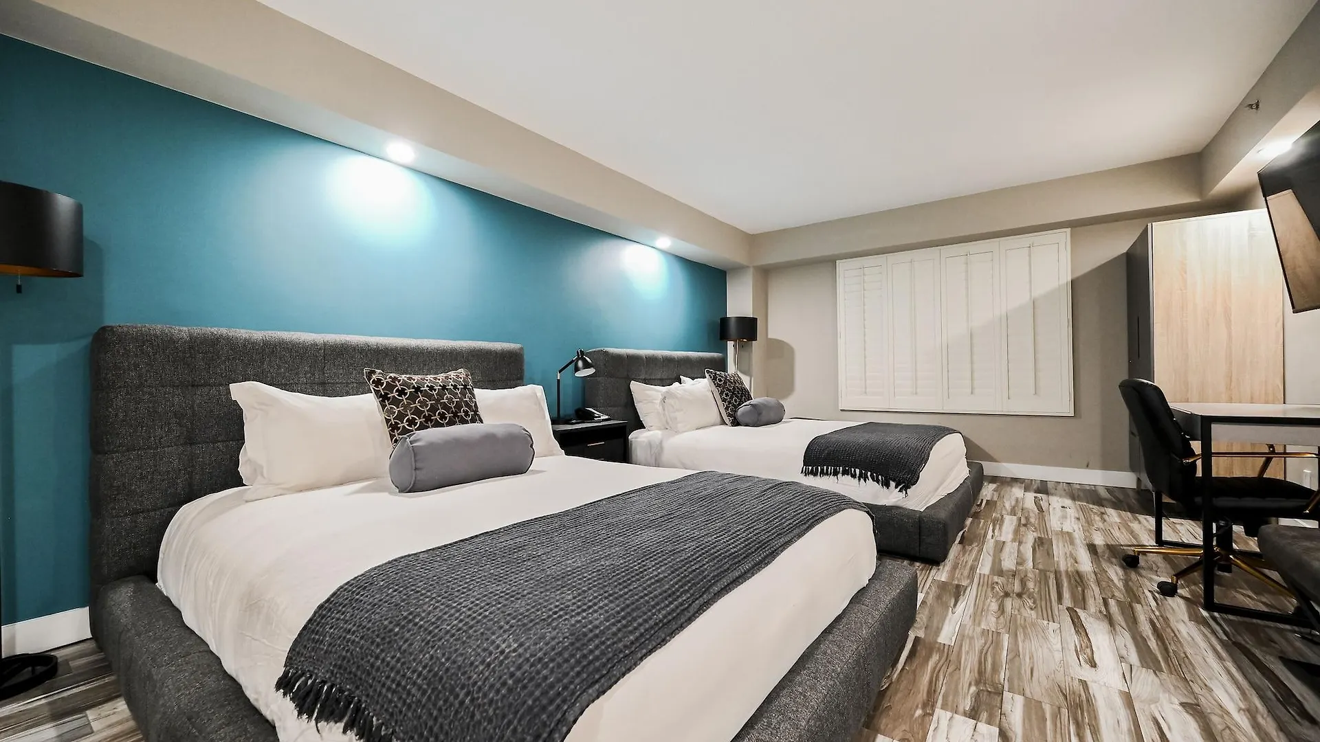 Jockey Club Suites Las Vegas Hotel