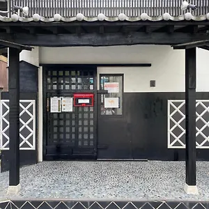 https://nomad-hostel-east.alltokyohotels.com